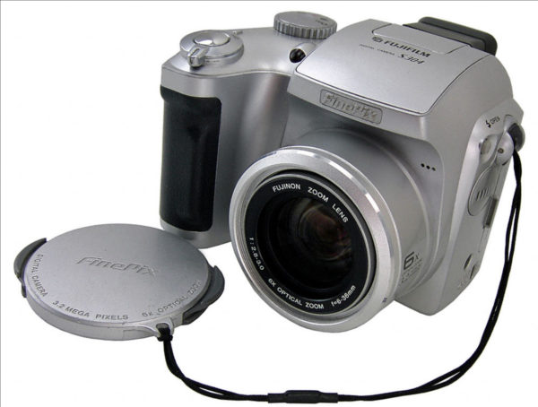 Fujifilm FinePix S304 - Appareil photo digital